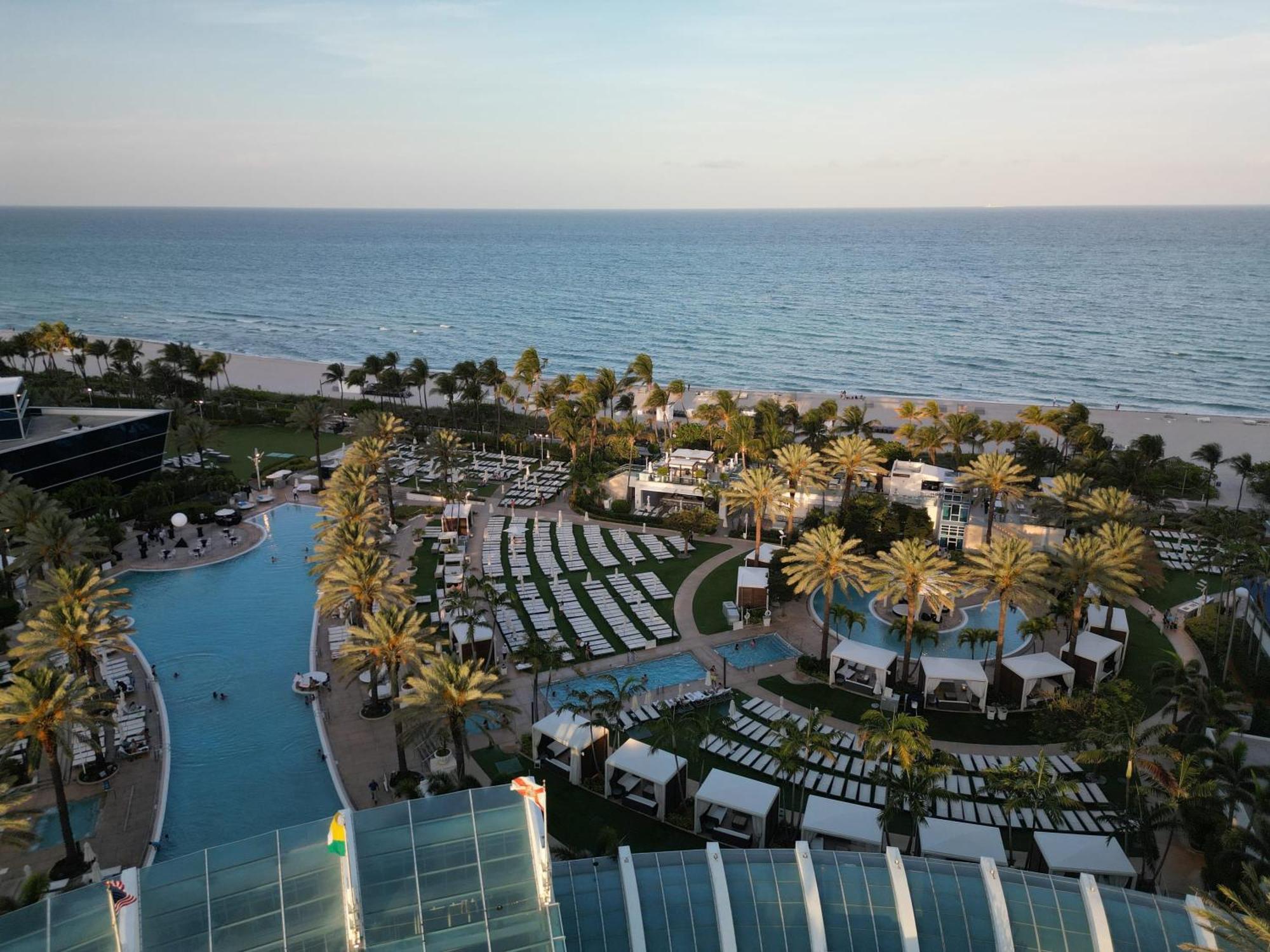 Fontainebleau Resort Balcony W Ocean And City View Miami Beach Zewnętrze zdjęcie